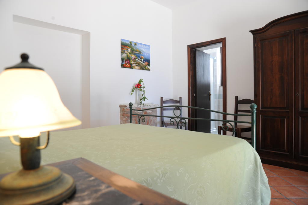 Agriturismo La Focazza Villa Ascea Habitación foto